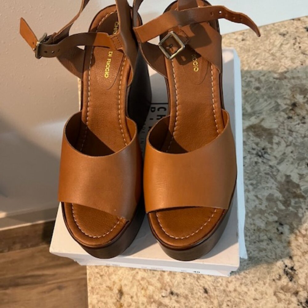 Size 9 brand new Sandals by Christian Di Riccio